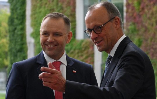 Acordul de apărare între Polonia și Germania: O privire detaliată asupra contextului și implicațiilor