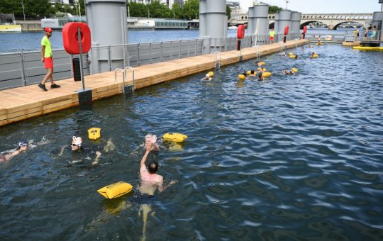 Valul de caniculă din Franța: Redeschiderea canalelor din Paris pentru înot – O soluție adaptivă la provocările climatice