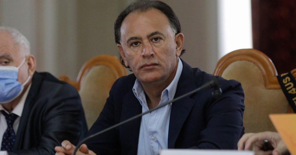 Mohammad Murad și Votul pentru Guvernul Veștea: O Analiză a Implicațiilor Politice și Sociale