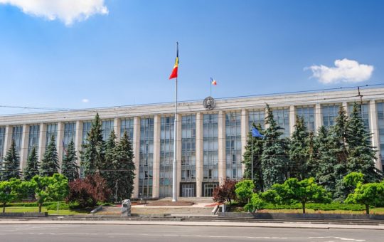 Măsura cartelelor SIM pe bază de buletin: O analiză a deciziei Guvernului de la Chișinău și implicațiile acesteia