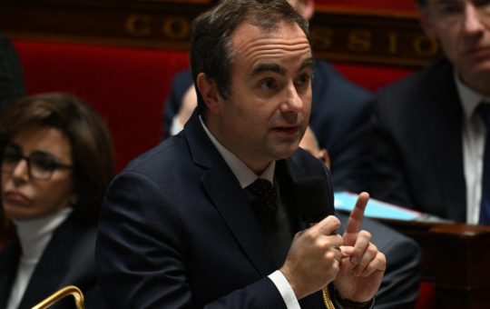 Teste antidrog aleatorii în Guvernul Franței: O analiză detaliată a măsurilor propuse de Sebastien Lecornu