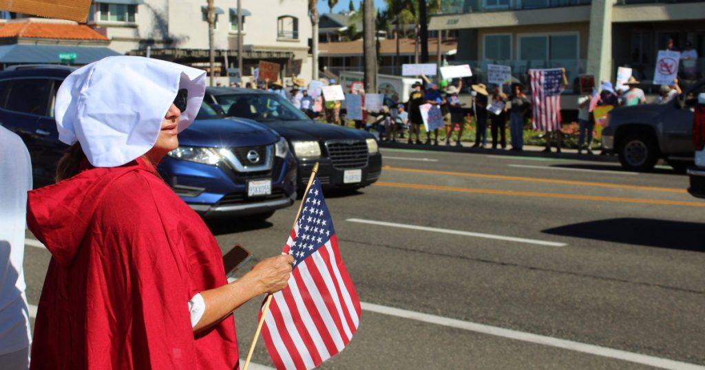 Mândria de a fi american: O cădere alarmantă înainte de aniversarea a 250 de ani de la independența SUA