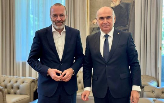 Dialogul dintre Manfred Weber și Ilie Bolojan: O analiză a situației politice din România și perspectivele pentru PNL