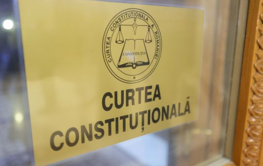 Conflict Constituțional: CCR Amână Decizia asupra Sesizării lui Grindeanu în Contextul Programului SAFE