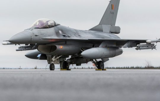 Belgia Își Transmite Avioanele F-16 către Ucraina: O Decizie Strategică în Contextul Conflictului Actual