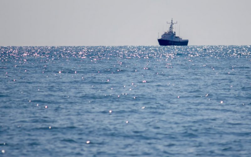 Atacurile rusești asupra navelor civile din Marea Neagră: O amenințare globală pentru comerțul maritim