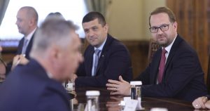 Analiza controverselor politice: Radu Miruță și legăturile dintre cazurile Fritz și Ciucu