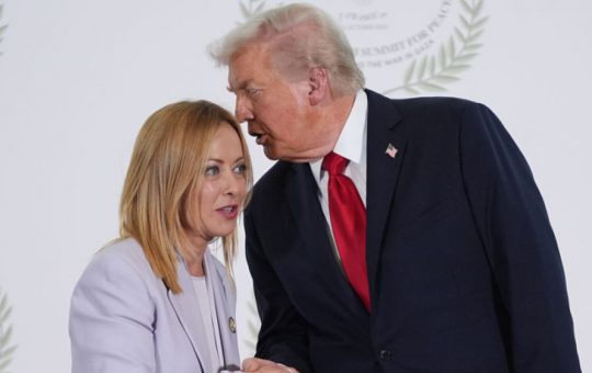 Tensiuni la Vârful Politicii Internaționale: Donald Trump și Giorgia Meloni la Summitul G7