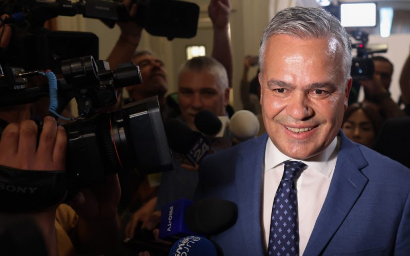Conflictul Dintre Adrian Veștea și Conducerea PNL: O Luptă Juridică cu Implicații Profunde pentru Partid