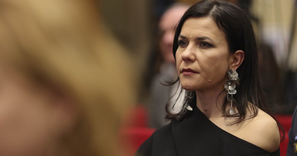 Justiția în Era Modernă: Provocările și Așteptările Societății Contemporane