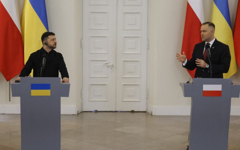 Tensiuni între Polonia și Ucraina: O analiză a disputei istorice și a impactului asupra relațiilor bilaterale