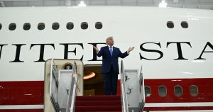 Air Force One: Noul Avion Prezidențial Donat de Qatar și Implicațiile Sale pentru Securitatea Națională