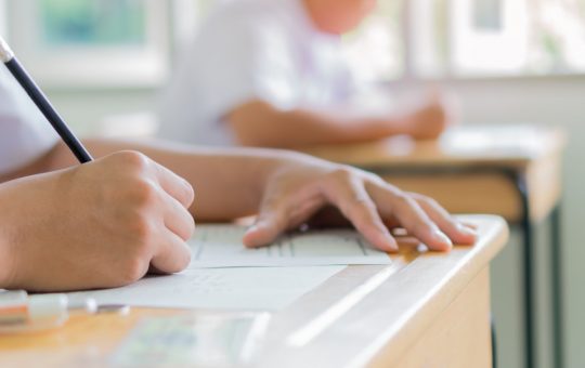 Evaluarea Națională 2026: Reguli și Proceduri pentru Corectarea Răspunsurilor la Română și Matematică
