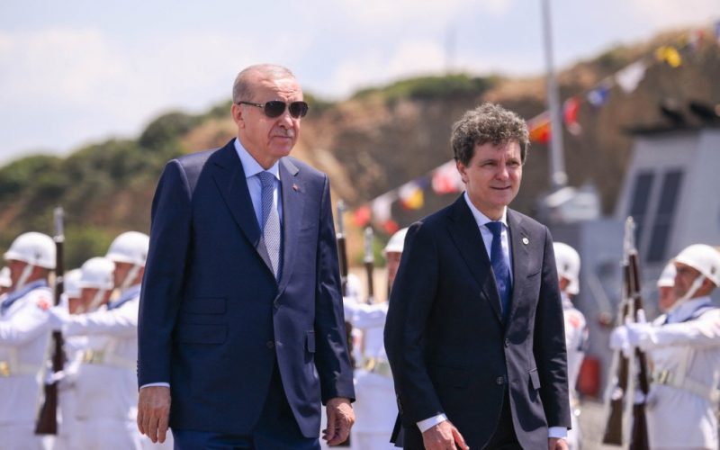 Nicușor Dan și Importanța Securității Regionale: O Analiză a Parteneriatului România-Turcia în Contextul Tensiunilor Internaționale