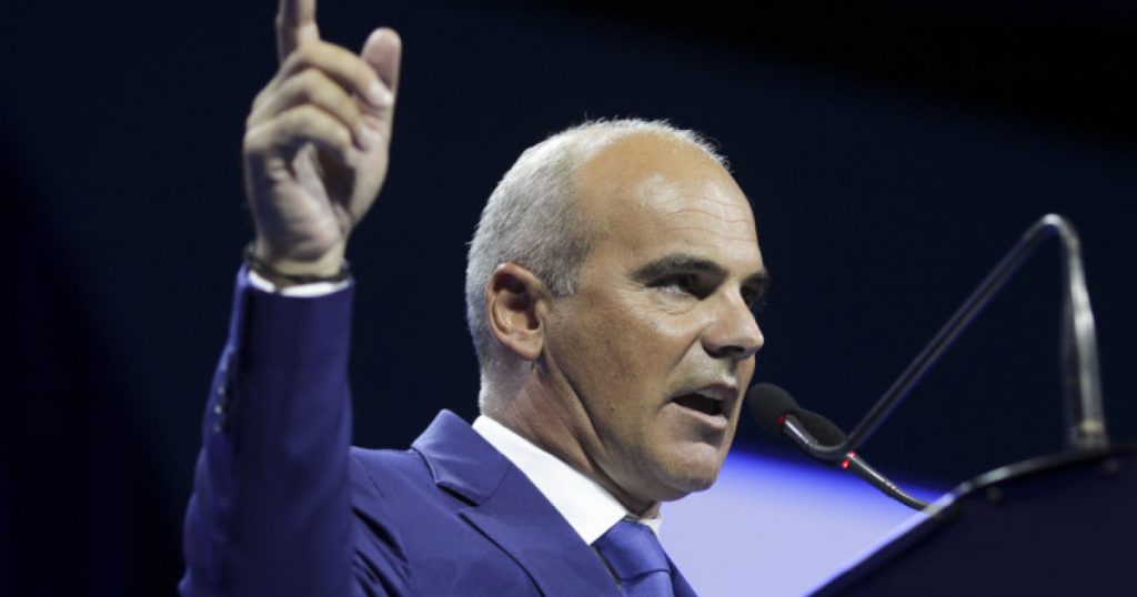 Rareș Bogdan și Tensiunile din PNL: O Analiză a Avertismentelor și Implicațiilor Politice