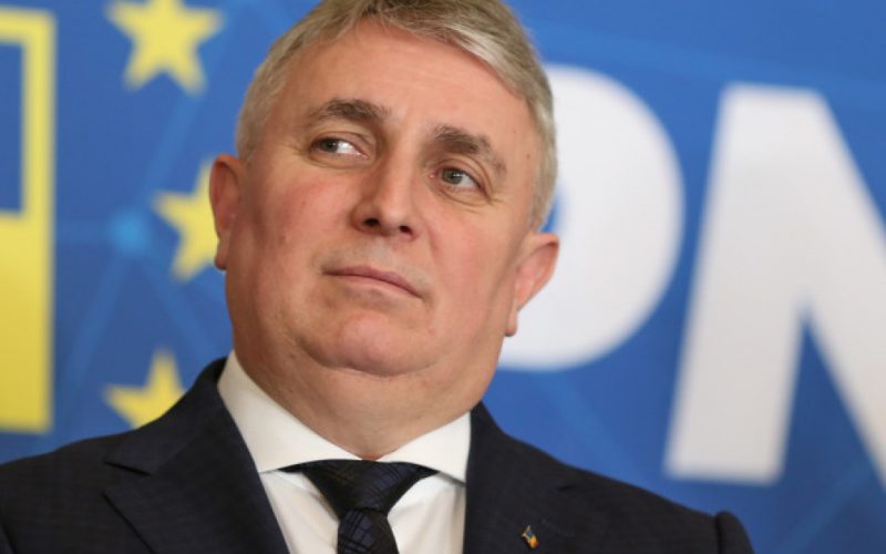 Lucian Bode și Provocările Liberalismului: O Analiză a Ultimatumurilor din PNL
