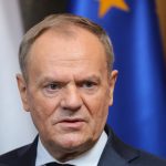 Donald Tusk și Avertismentul său privind Disputa Istorică cu Ucraina: O Greșeală Strategică cu Repercusiuni Pe Termen Lung