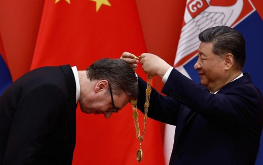 De la Alianță la Rivalitate: Metamorfoza Relațiilor dintre Serbia, Rusia și China