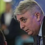 Negocierile PNL-AUR: Dilemele politice și viitorul Guvernului Veștea