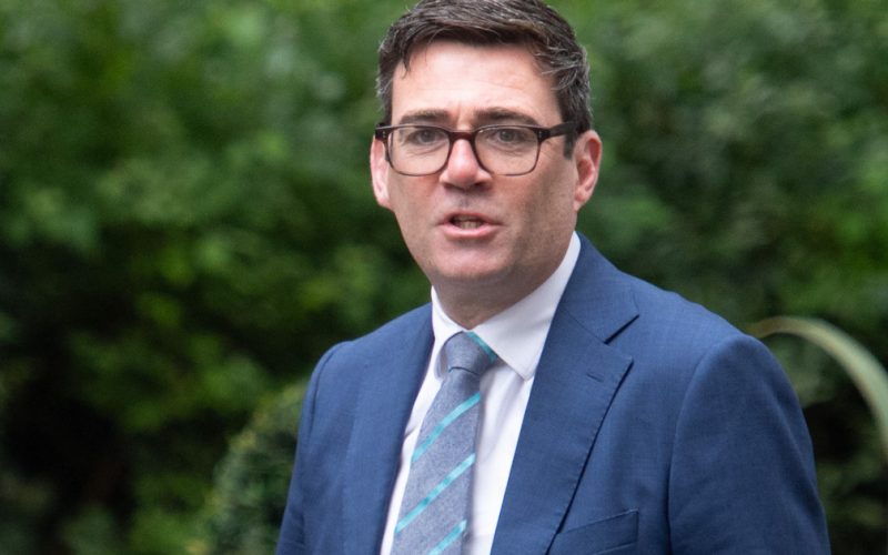 Andy Burnham: Viziunea "Regele Nordului" în fața crizei politice britanice