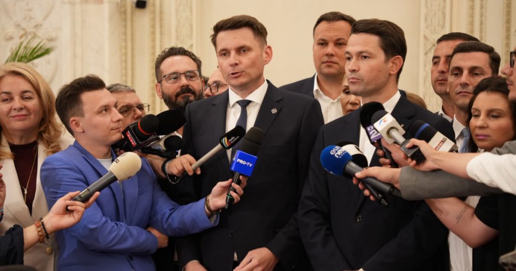 Criza Politică din România: Eșecul Cabinetului Veștea și Impactul asupra Viitorului Guvernării