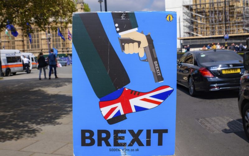 Reflecții asupra Brexit-ului: O Decizie Controversată la 10 Ani de la Referendum