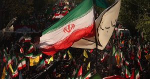 Iranul la răscruce: provocările unui regim în criză după război