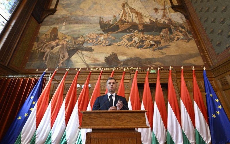 Prim-ministrul Ungariei, Peter Magyar, și Reformele care Vizează Eliberarea Ţării de „Mafia” lui Viktor Orban