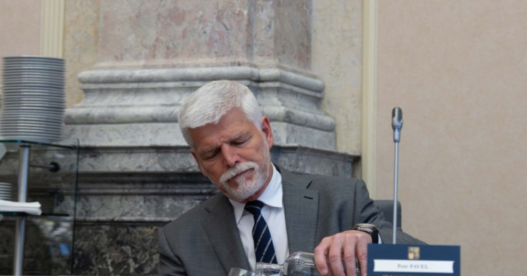 Conflict Constitutional în Cehia: Președintele Pavel Acuză Premierul Babiš de Excluderea de la Summitul NATO