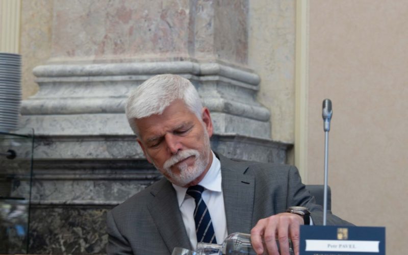 Conflict Constitutional în Cehia: Președintele Pavel Acuză Premierul Babiš de Excluderea de la Summitul NATO