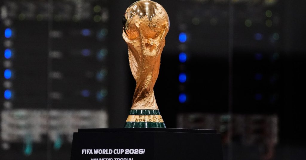 Trofeul CM 2026: Un Moment Istoric cu Gianni Infantino și Donald Trump