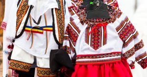 Ziua Universală a Iei 2026: Sărbătoare a Tradiției și Identității Culturale Românești