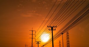 Valurile de căldură și riscurile energetice: Impactul asupra rețelelor electrice din Europa