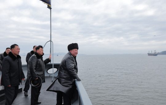 Kim Jong Un și Noua Fază a Curselor de Înarmare Nucleară: O Analiză Detaliată a Implicațiilor Globale