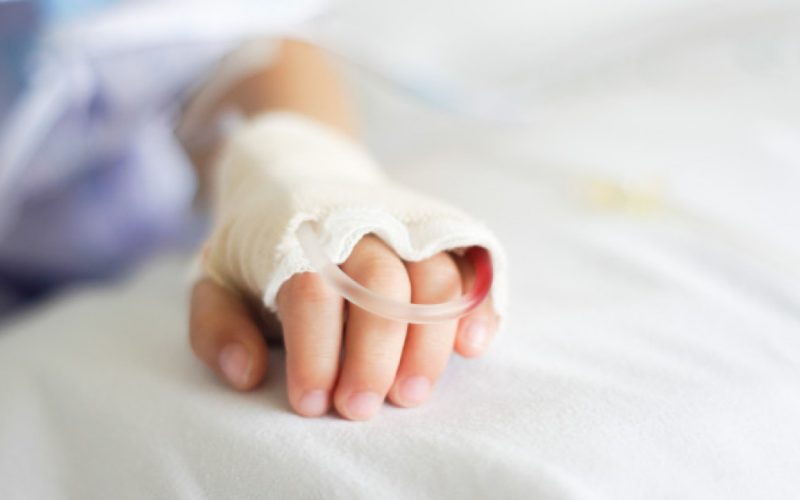 Controversa Eutanasiei Pediatrice: O Primă Eutanasiere a unui Copil Sub 12 Ani în Țările de Jos
