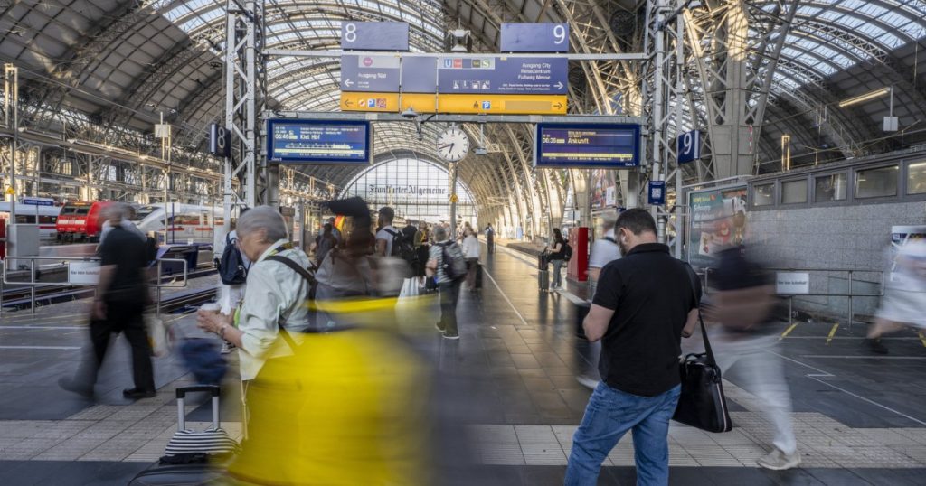 Criza Feroviară din Germania: Un Incident IT Care a Înghețat Transportul Național