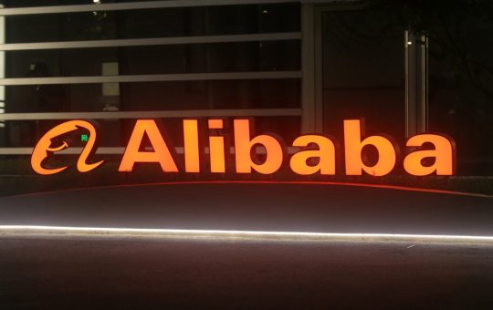 Conflictul Alibaba - Pentagon: O luptă juridică ce reflectă tensiunile geopolitice dintre Statele Unite și China