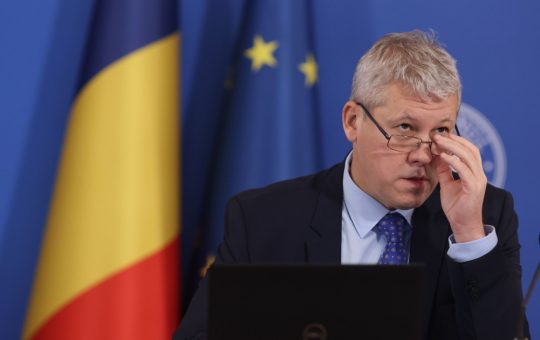 Cătălin Predoiu și Paradoxul Votului în Politica Românească: O Analiză Detaliată a Deciziilor PNL