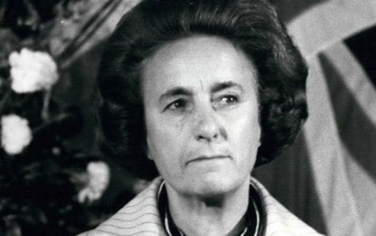 Accidentul Elenei Ceaușescu: O privire detaliată asupra secretelor cenzurii comuniste și impactul său asupra istoriei românești