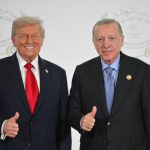 Donald Trump la Summitul NATO din Turcia: O Analiză a Relațiilor Internaționale și a Diplomatului Erdogan