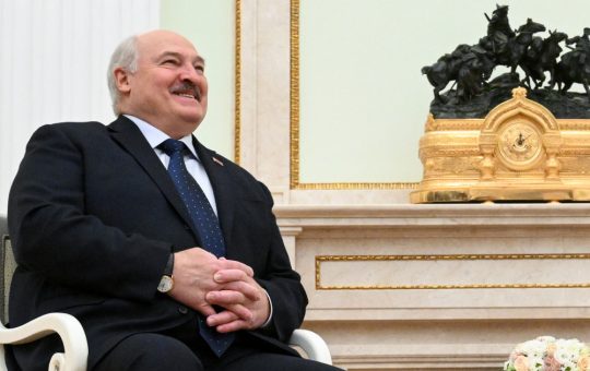 Aleksandr Lukașenko și Dilema Belarusului: Între Rusia și Ucraina