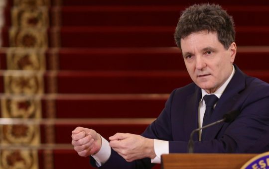 Tensiuni Sociale și Justiție: Analiza Declarațiilor lui Nicușor Dan în Contextul Acuzațiilor CSM