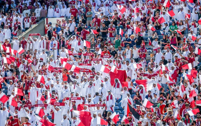 Controversele Fanilor Falși la Cupa Mondială 2026: Impactul și Implicațiile pentru Qatar și Fotbalul Global