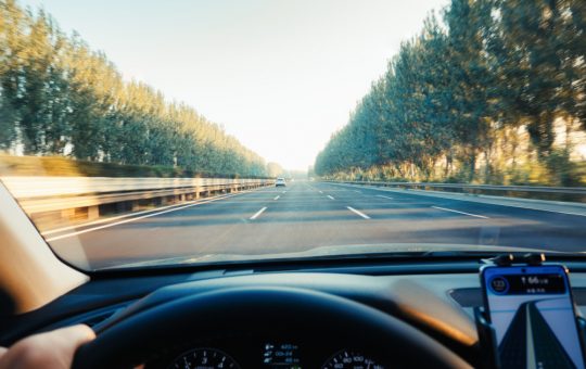 Impactul Grabei de Vacanță Asupra Siguranței Rutiere: O Analiză a Situației din Brașov