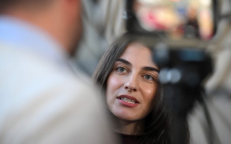 Un bebeluș la masa negocierilor: O premieră istorică în Uniunea Europeană și implicațiile sale asupra politicilor familiale