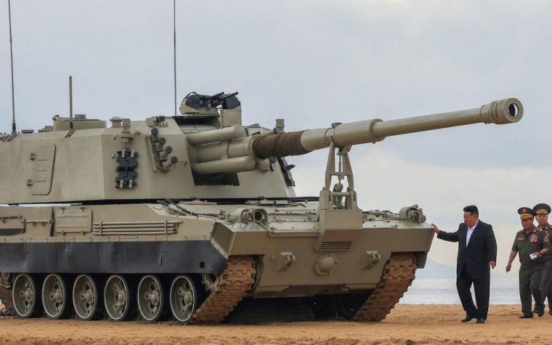 Coreea de Nord își întărește arsenalul militar: Testele recente de artilerie și rachete și implicațiile pentru stabilitatea regională