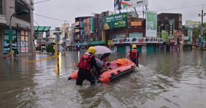 Impactul Taifunului Mekkhala: Evacuarea Masivă a 2 Milioane de Oameni în Japonia și Ravagiile din Taiwan