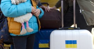 Măsuri de protecție pentru refugiații ucraineni: UE prelungește, dar introduce restricții semnificative
