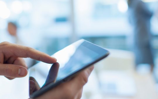 România Adoptă Soluția Germană pentru Portofelul European de Identitate Digitală: O Analiză Detaliată
