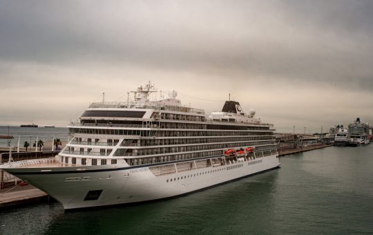 Barcelona în Fruntea Schimbărilor: Majorarea Taxei pentru Turiștii de pe Vasele de Croazieră și Impactul Asupra Turismului